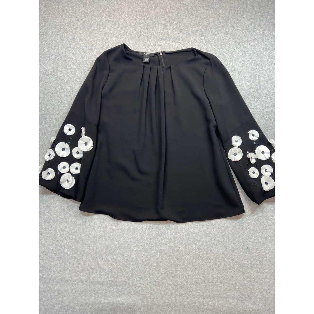 Alfani Blouse Womens Petite S Black Beaded Floral Bell Sleeve Embellished Top - Picture 5 of 12